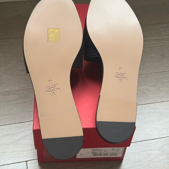 Valentino garavani sandal - Picture 8 of 15